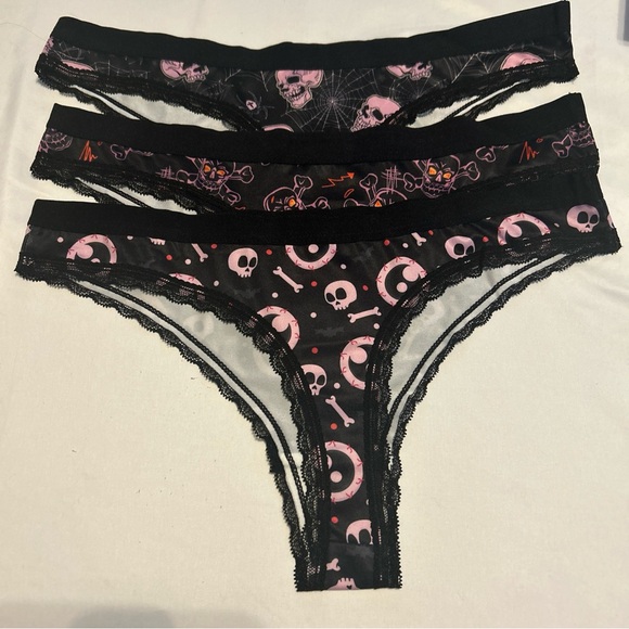 Morvia 3pk lace trim Skater goth Emo panties skull & Bones Lingerie Underwear - Picture 3 of 12